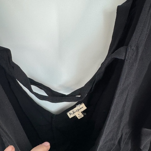 For Love and Lemons Long Sleeve V Neck Tie Detail Sleeve Bodysuit - Picture 3 of 4